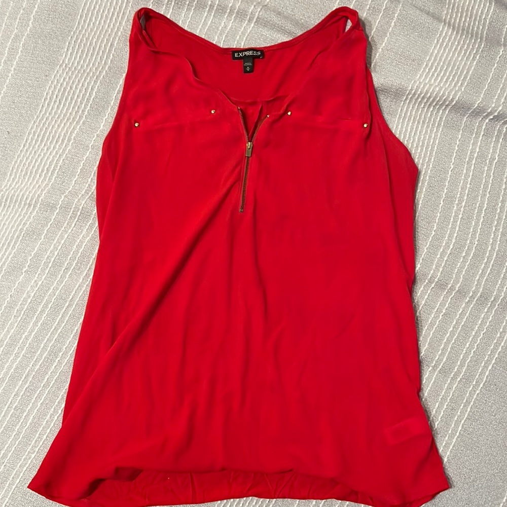 Express figure flattering tank top size M